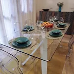 Emerald - Prestigious 5 Minutes By Car From Old Town Apartman Bologna