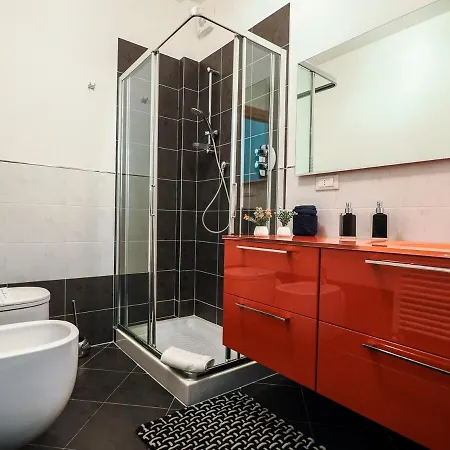 Emerald - Prestigious 5 Minutes By Car From Old Town