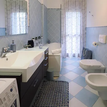 Apartment Emerald - Prestigious 5 Minutes By Car From Old Town *