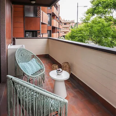 Emerald - Prestigious 5 Minutes By Car From Old Town Daire