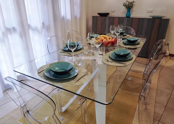 Emerald - Prestigious 5 Minutes By Car From Old Town Lägenhet Bologna