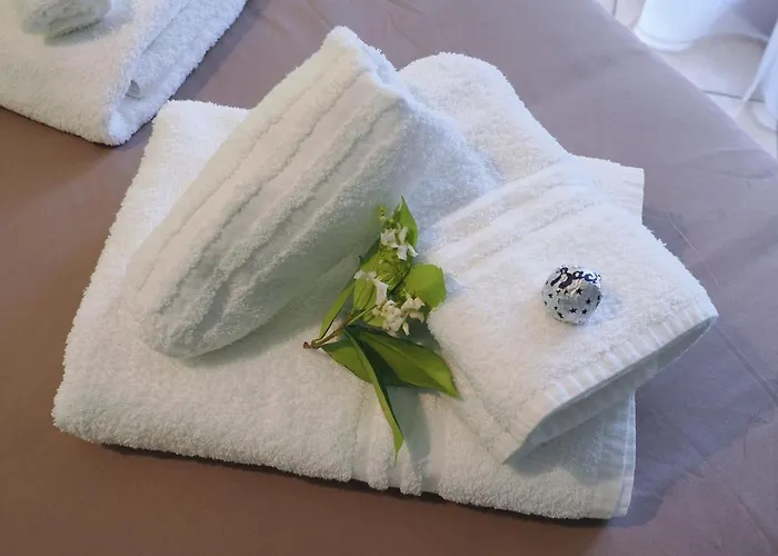 Emerald - Prestigious 5 Minutes By Car From Old Town شقة