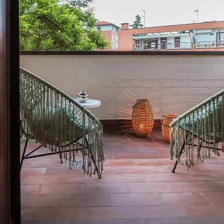 Emerald - Prestigious 5 Minutes By Car From Old Town Appartamento Bologna