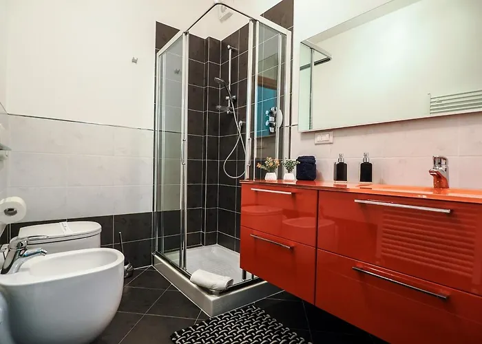 Emerald - Prestigious 5 Minutes By Car From Old Town